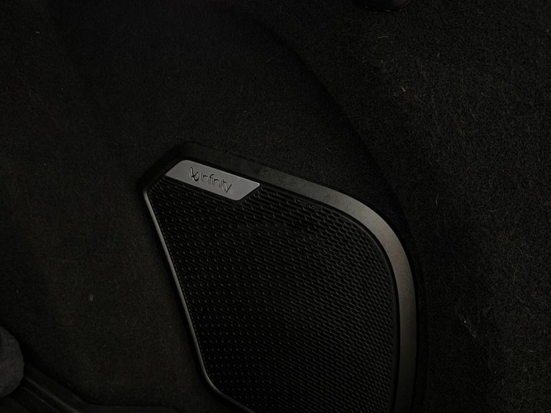 Lynk & Co 01 bild 37
