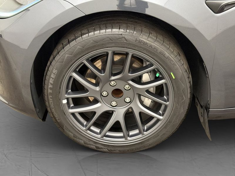 Tesla Model 3 bild 34