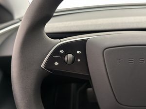 Tesla Model 3 bild 19