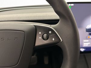 Tesla Model 3 bild 20