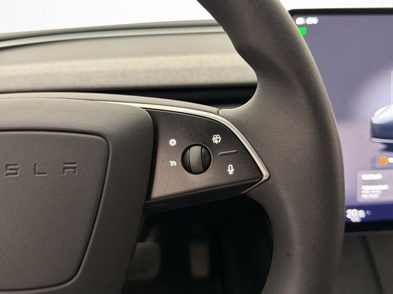 Tesla Model 3 bild 20