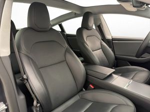 Tesla Model 3 bild 14