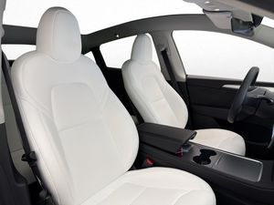 Tesla Model Y bild 15