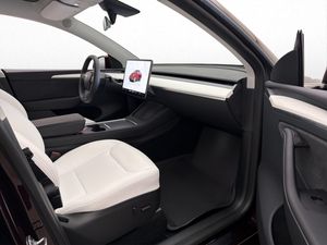 Tesla Model Y bild 16