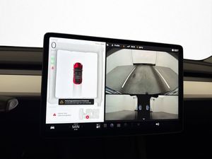 Tesla Model Y bild 29