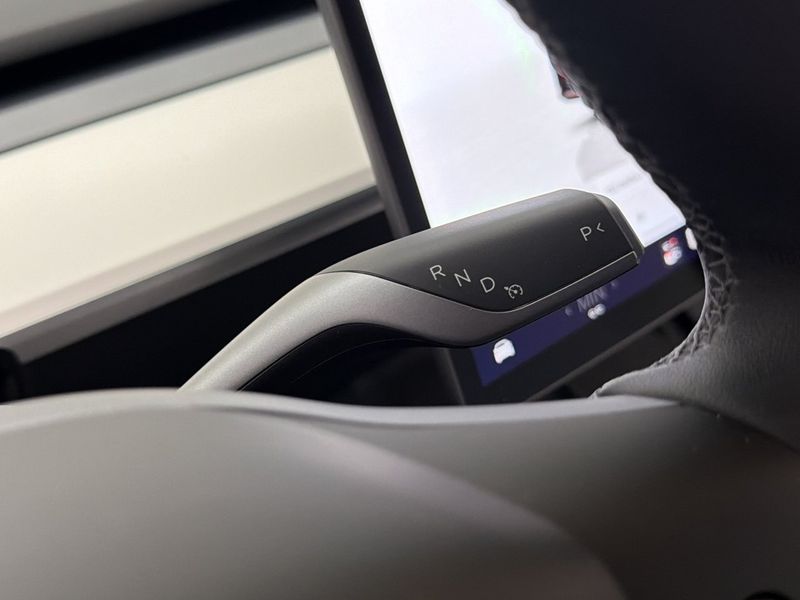 Tesla Model Y bild 20
