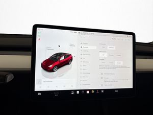 Tesla Model Y bild 23