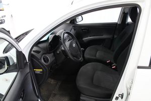 Hyundai i10 bild 7