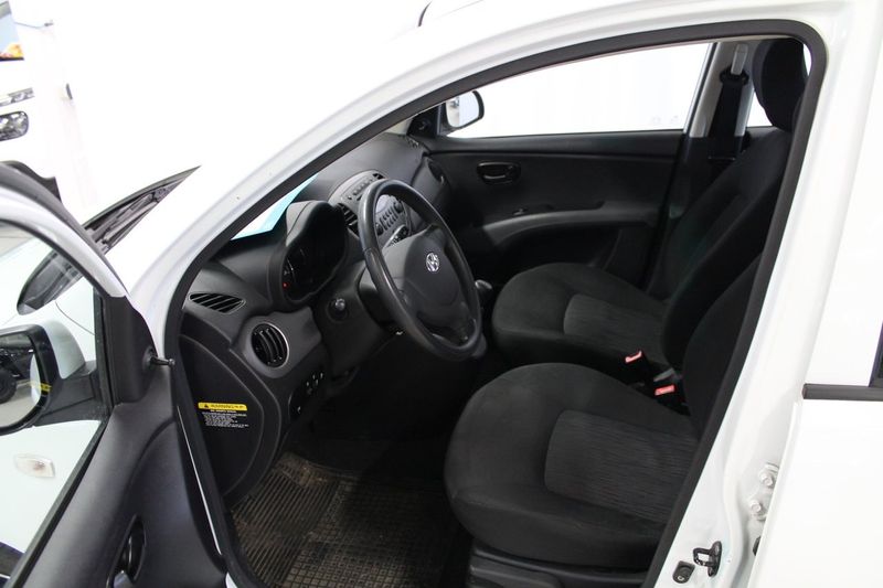 Hyundai i10 bild 7