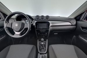 Suzuki Vitara bild 12