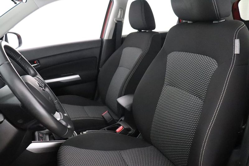 Suzuki Vitara bild 15
