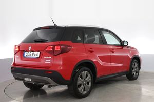 Suzuki Vitara bild 8