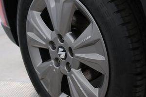 Suzuki Vitara bild 9