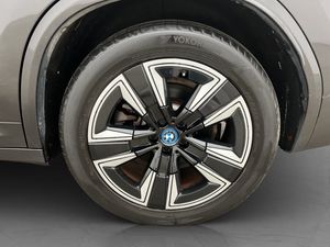 BMW iX3 bild 35