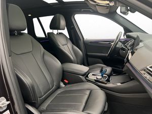 BMW iX3 bild 15