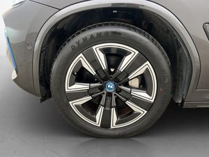 BMW iX3 bild 34