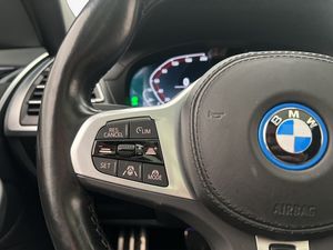 BMW iX3 bild 21
