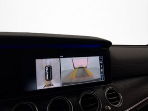 Mercedes E220 bild 25