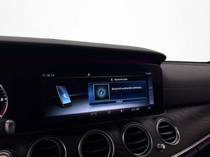 Mercedes E220 bild 23