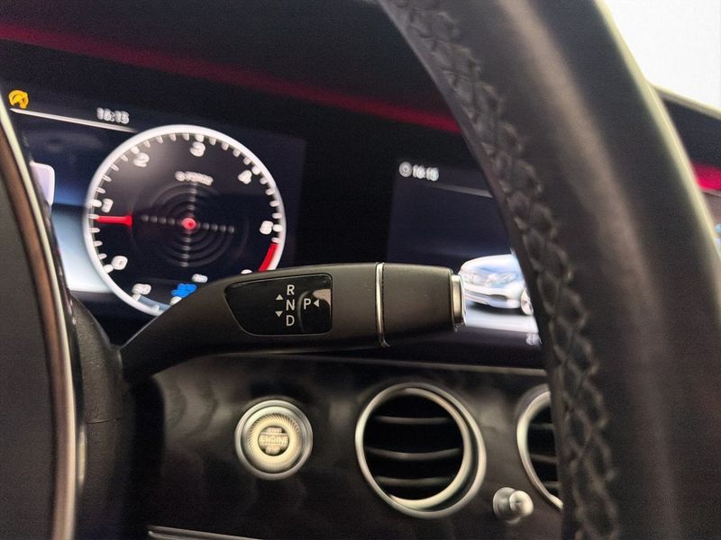 Mercedes E220 bild 21