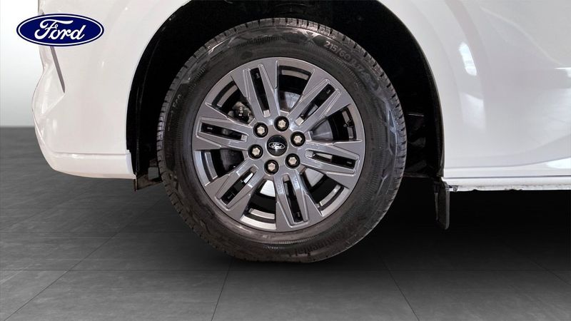 Ford Tourneo Custom bild 9
