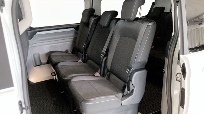 Ford Tourneo Custom bild 5