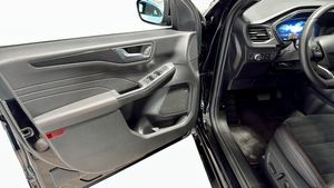 Ford Kuga bild 11