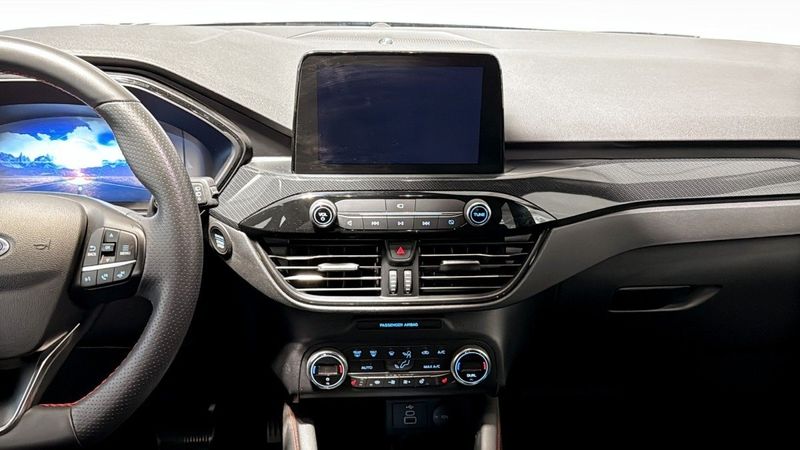 Ford Kuga bild 12