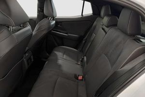 Toyota C-HR bild 8
