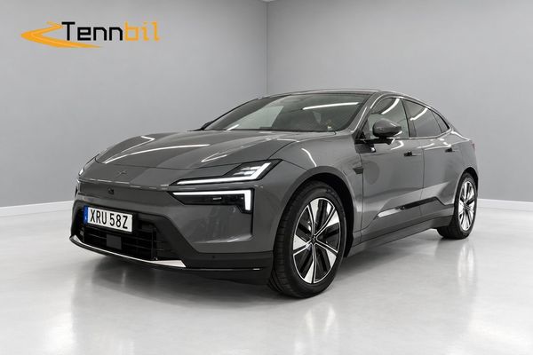 Polestar 4 Long range SM P-värme Plus Pilot H/K Pano 360 MOMS - 2025