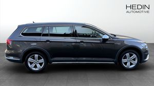 Volkswagen Passat bild 6