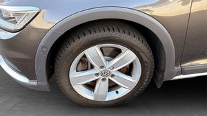 Volkswagen Passat bild 9
