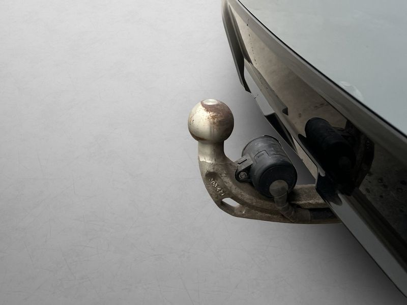 BMW i4 bild 11