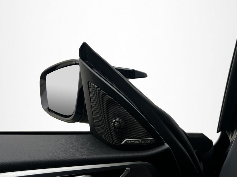 BMW i4 bild 18