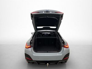 BMW i4 bild 38