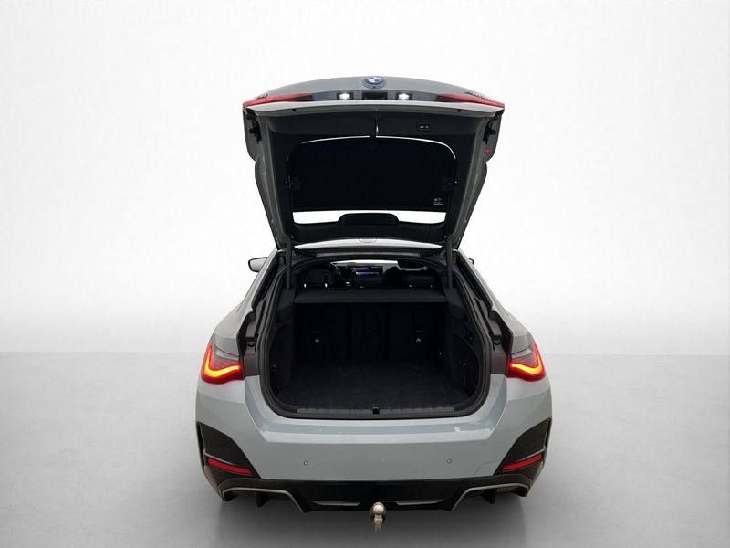BMW i4 bild 38