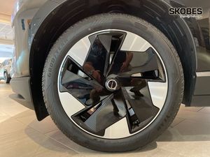 Volvo EX30 bild 18