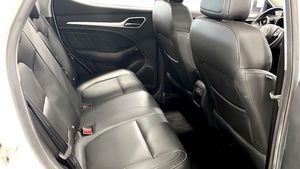 MG ZS EV bild 8
