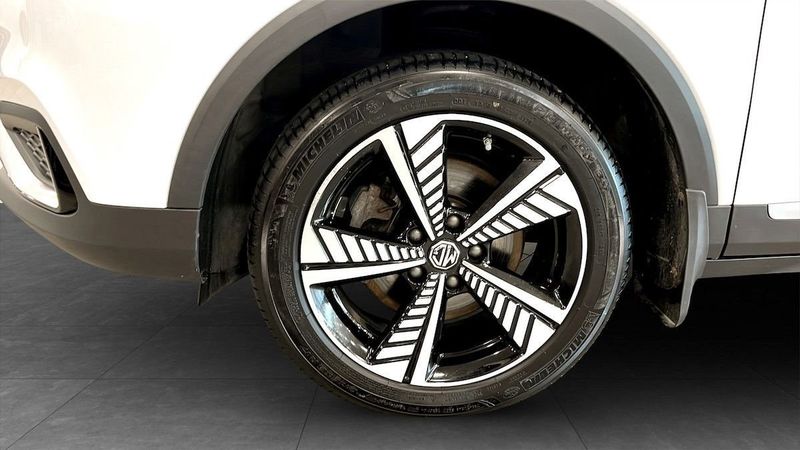MG ZS EV bild 13