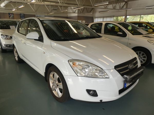 Kia Cee´d cee'd 1.6 CRDi ECO Euro 4 - 2009