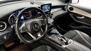 Mercedes GLC220 bild 17