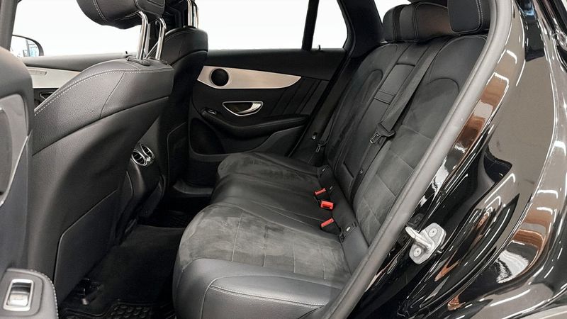 Mercedes GLC220 bild 13