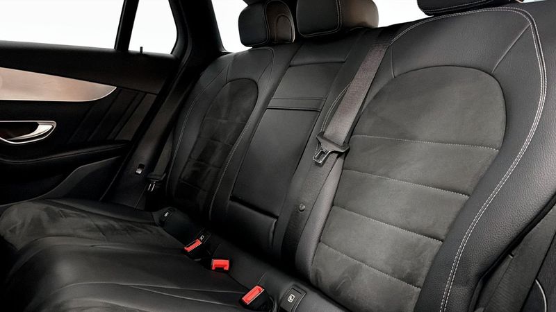 Mercedes GLC220 bild 14