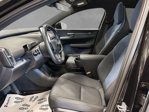Volvo EX30 bild 5