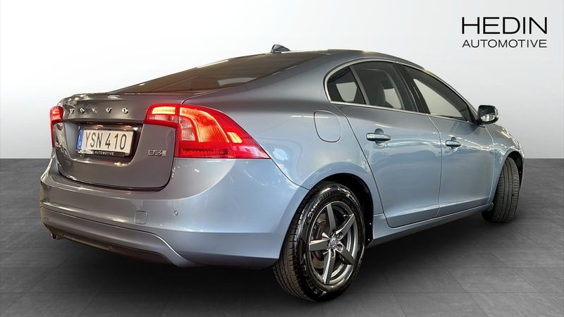 Volvo S60 bild 2