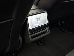 Tesla Model 3 bild 26