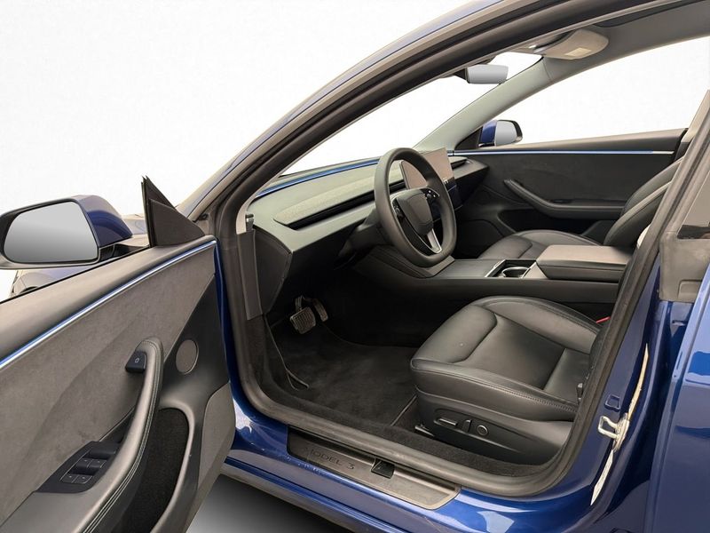 Tesla Model 3 bild 10
