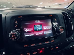 Fiat 500 L bild 20