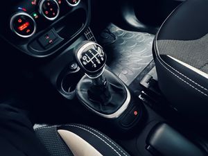 Fiat 500 L bild 21