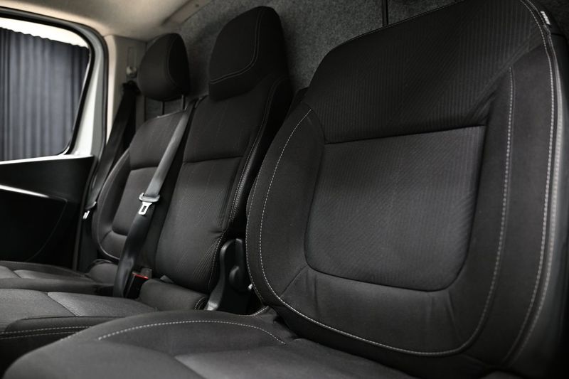 Renault Trafic bild 17